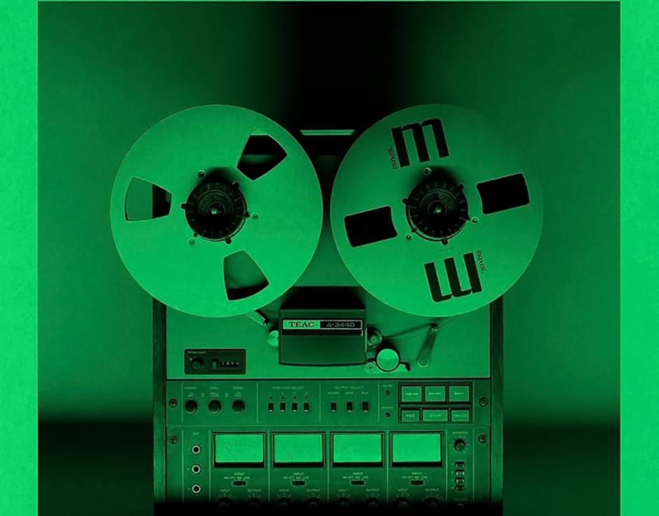 The cover of Studio Electrophonique: The Sheffield Space Age From The Human League To Pulp  (crop)