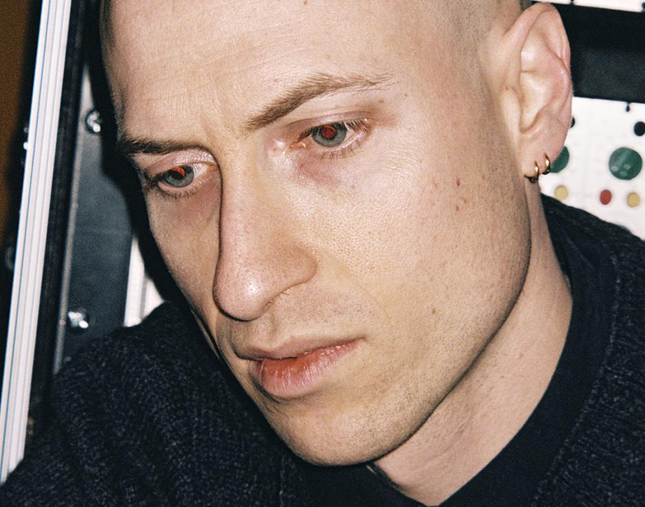 Daniel Blumberg in The Wire 505, London, January 2026. Photo by Anton Gottlob